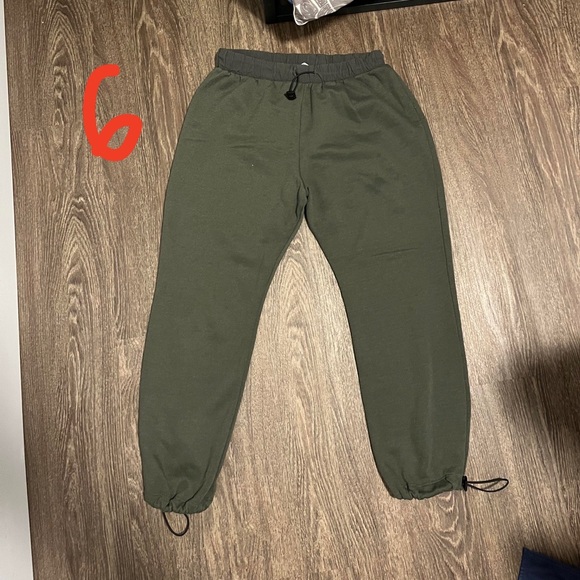 Closet clean out - pants. - Picture 6 of 9